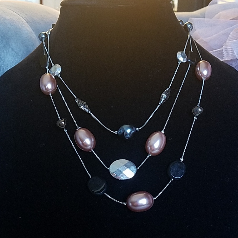 📿3 layers pink and grey beads necklace